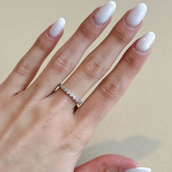 Eternity Ring N1393 - Picture 5 of 5